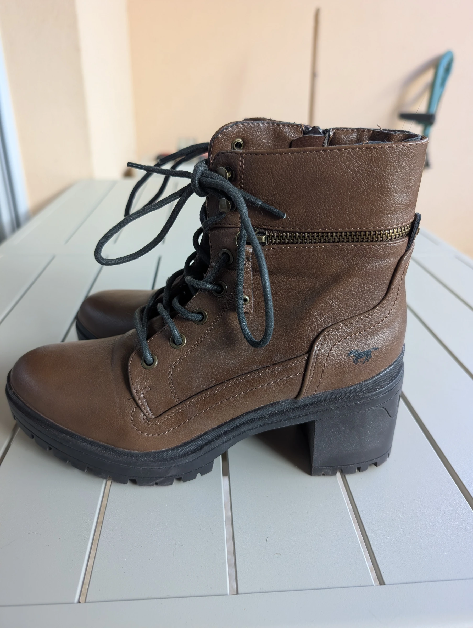 Botines Mustang marrones con tacón – Talla 39 – photo 4